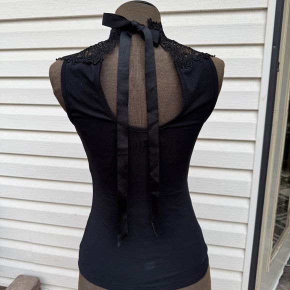 Stunning Black High Neck Lace Open Back Top - Picture 3 of 9